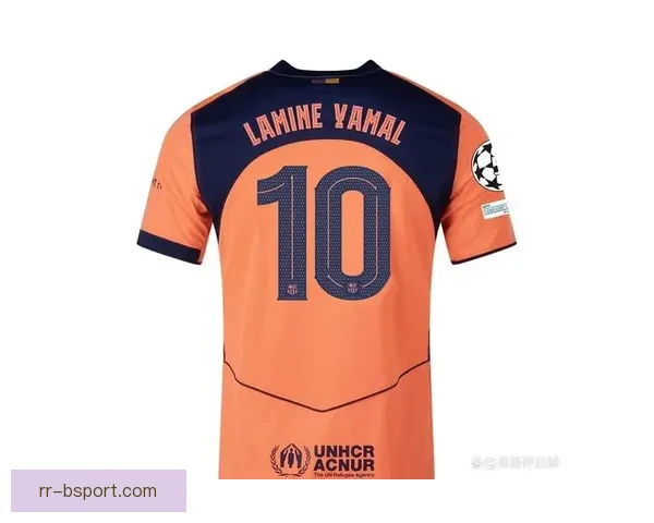 巴萨官方宣布亚马尔正式穿上俱乐部十九号战袍